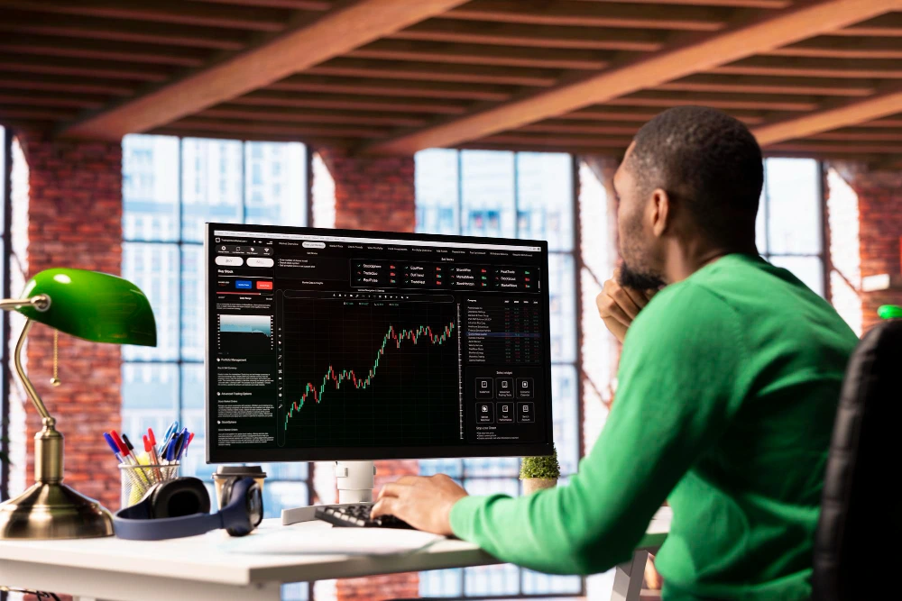 Small-Cap Stocks vs. High-Yield Savings
